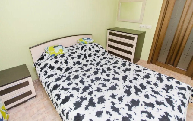 Apartments Sutki-Dom na Ploshchadi Gorkogo