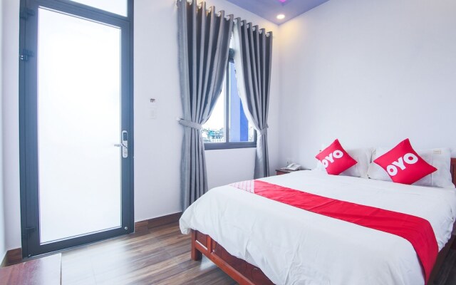 Thy Thy Hotel by OYO Rooms