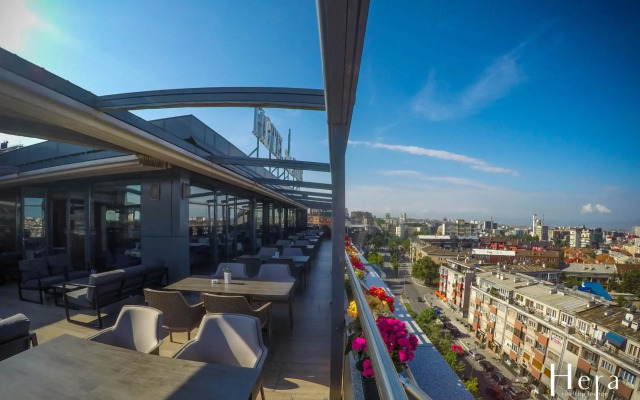 Hotel Sirius