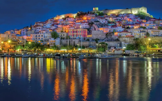 Kavala's central apartment