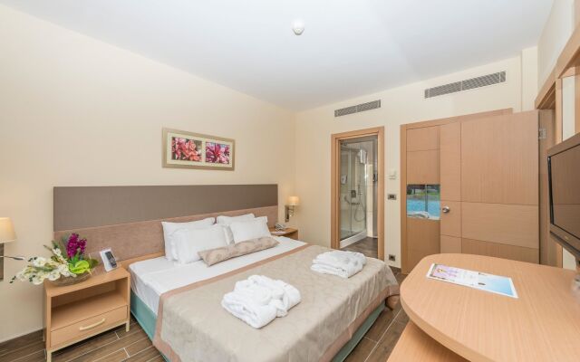 Selectum Family Resort Side