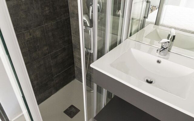 Mi Casa Inn - Residencia Moncloa - Hostel