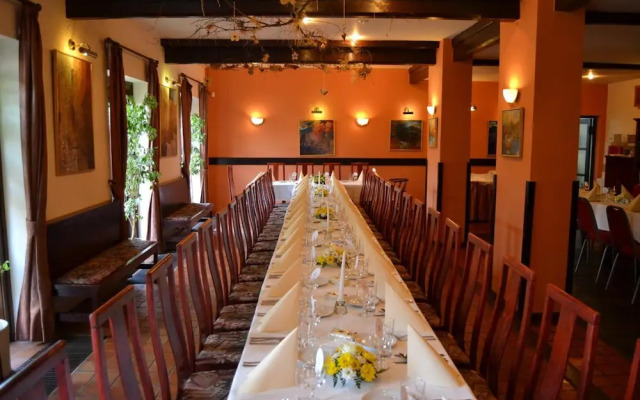 Park Hotel Pruhonice