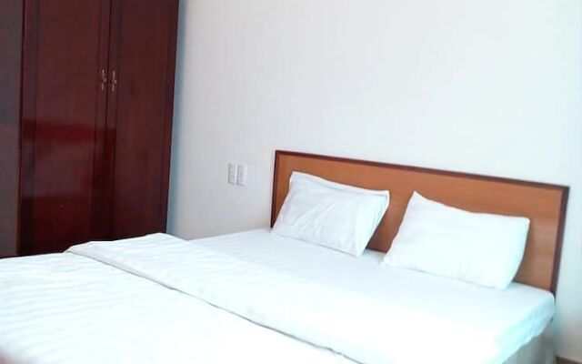 Amazon Vinh Hotel