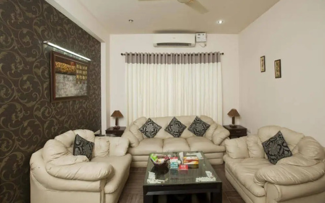 OYO Premium Cyber Park II