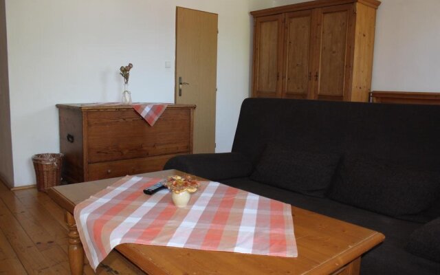 Restaurace-penzion Staropacká Sokolovna