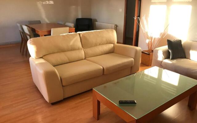 Apartamentos El Llombo