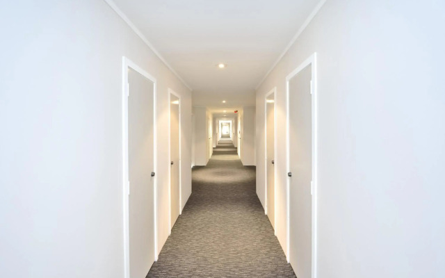 Manukau Hotel & Conference Centre