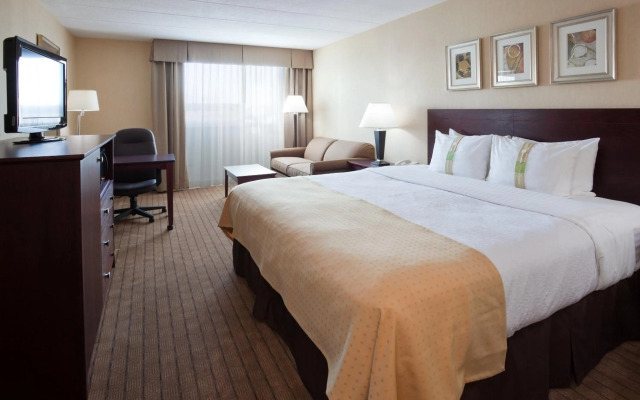 Holiday Inn Burlington Conference Centre by IHG