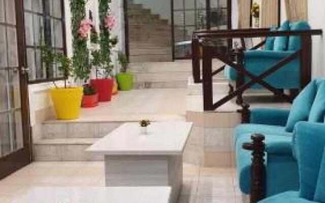 Laxmi Palace By Royal Collection Hotels