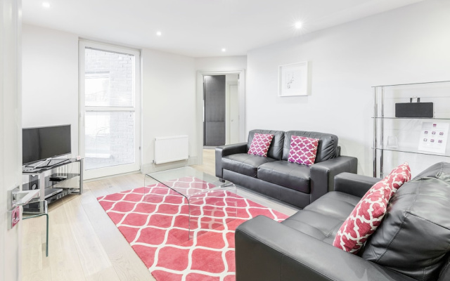 Roomspace Apartments -The Quadrant