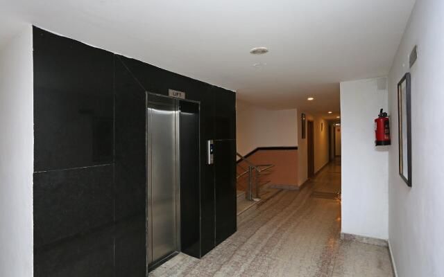 OYO Flagship 6631 Abhay Palace Vaishali