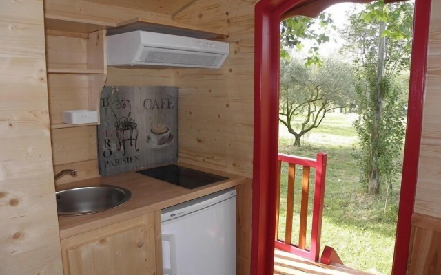 Provence Roulottes Hébergement insolite