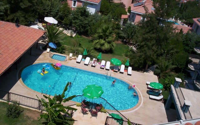 Antas Deluxe Apartments