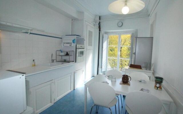 Appartement Bagnères-de-Luchon, 2 pièces, 4 personnes - FR-1-313-165