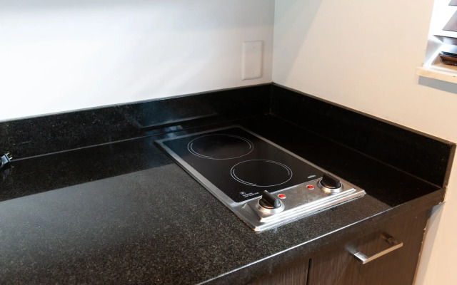 Seaside All Suites Hotel