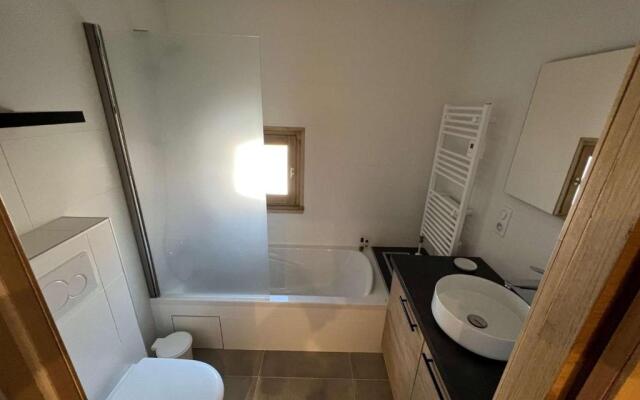 Appartement Méribel, 1 pièce, 2 personnes - FR-1-180-572