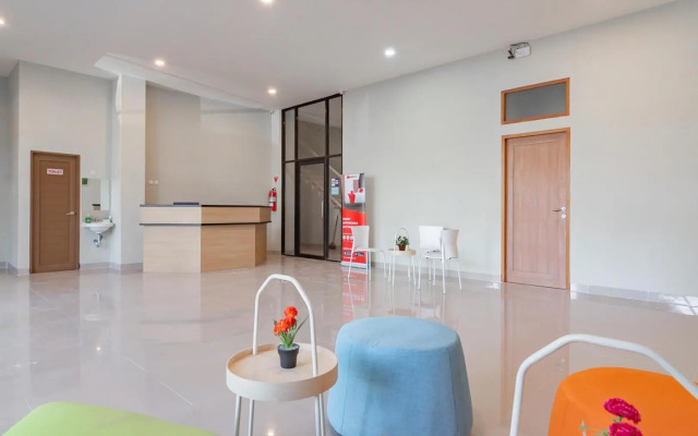 RedDoorz Plus @ Karapitan Street