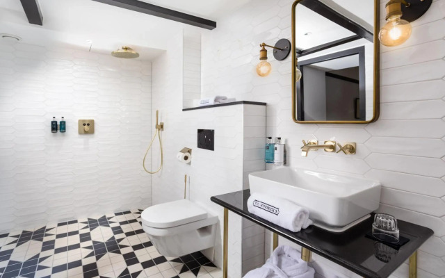 The Hendrick's Hotel