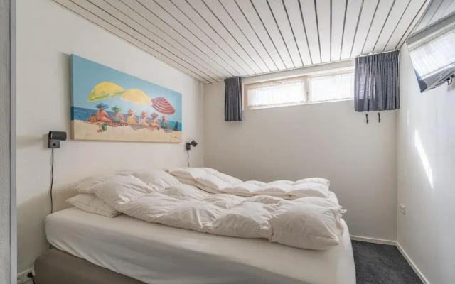 Comfortable and Modern Furnished 4-person Apartment