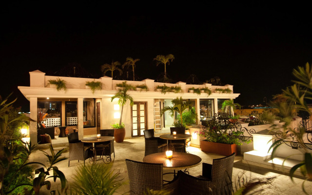 San Pedro Suite Hotel