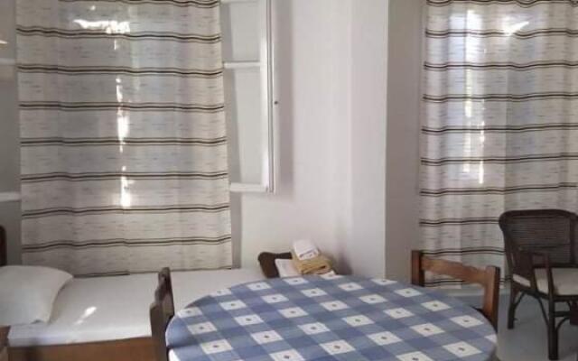 Stamoulis Apartments