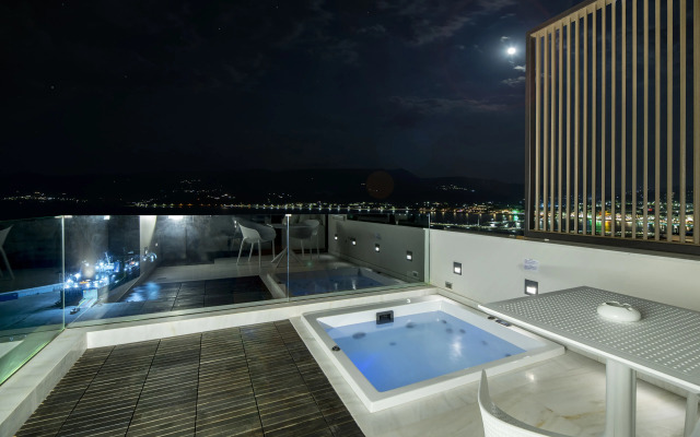 GM Luxury Suites & Spa
