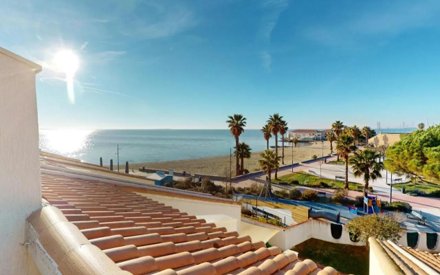 Appartement T2 vue plage Mèze proche Sète