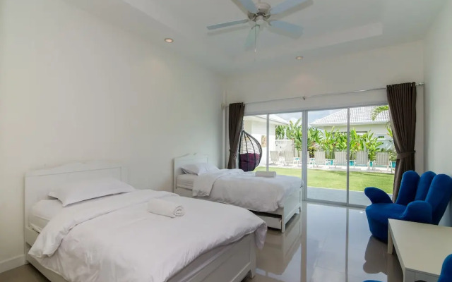Private  4 Bedroom Pool Villa L28