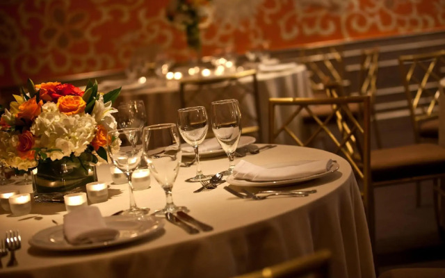 Hotel Lombardy