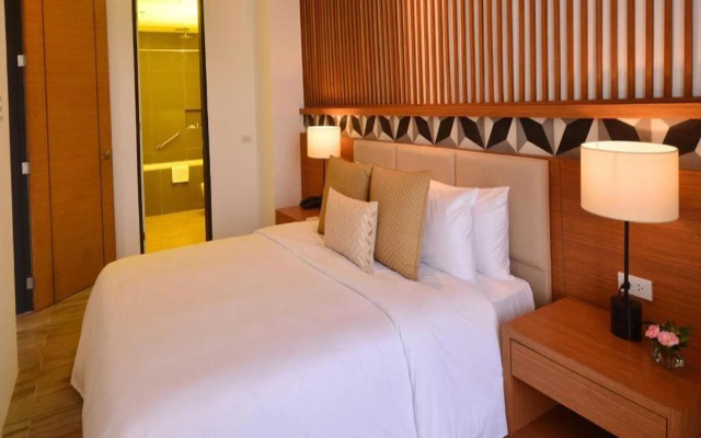 The Crown Residences at Harbour Springs