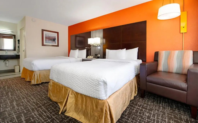 Rodeway Inn & Suites