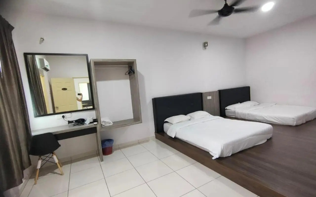 SWEET DREAM HOME 20PAX 3-Storey 5R5B SITIAWAN – Guest Rooms – Sitiawan