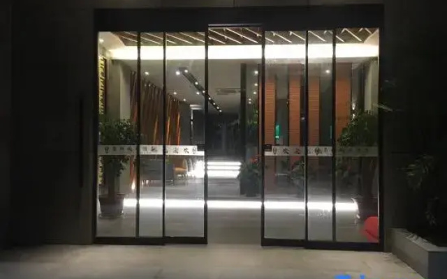 Wenling king heen holiday inn