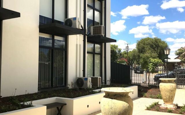 The Osmond Motel & Apartments