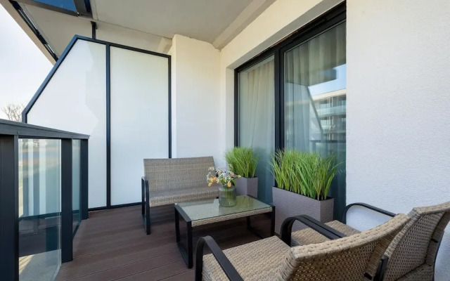 Apartment in Dziwnow by River and Beach