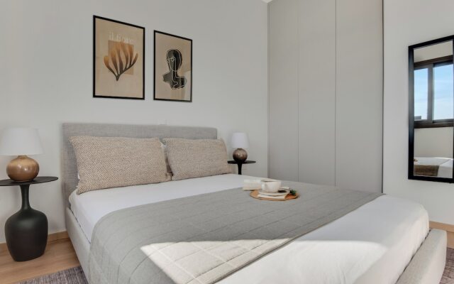 Sanders Palama - Cute 2-bdr Penthouse Apt