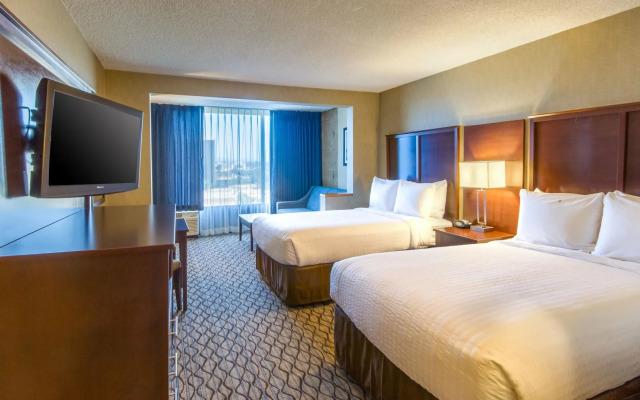 Clarion Hotel Anaheim Resort