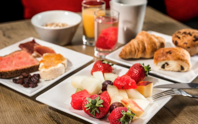 Garner Hotel Rotherham East by IHG