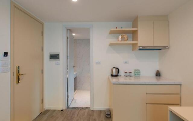 Redpine Condotel