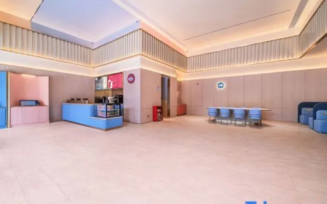 HanTing Hotel (Chongqing Southwest Hospital Tianxingqiao Subway Station)