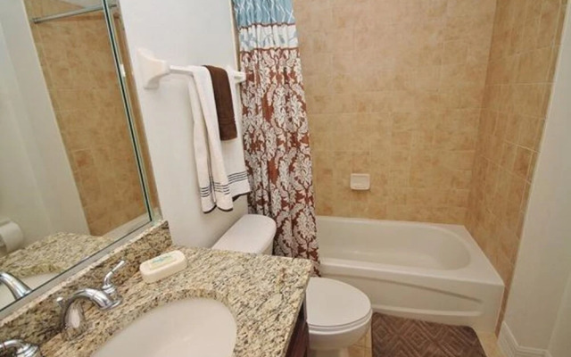 Oceanwalk 12-206 Apartment 2