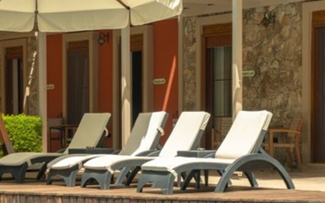 Zümrüt Çıralı Boutique Hotel