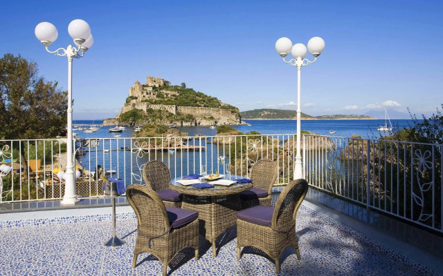 Strand Hotel Terme Delfini
