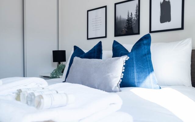 The Interchange Apartment by Opulent