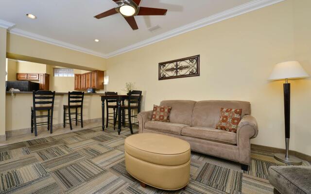 Best Western Plus Loveland Inn