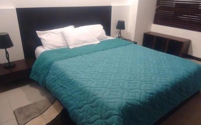 Guayaquil Airport Suites Mall del Sol