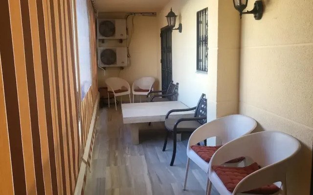 Luxurious Three Bedroom Duplex Apt Close to Beach