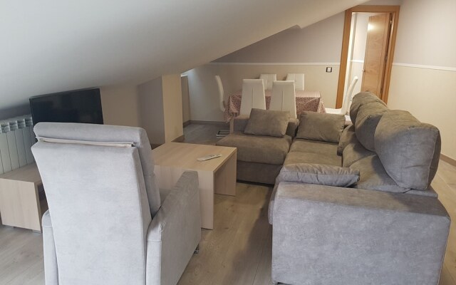 Apartamentos Pico Llerenes