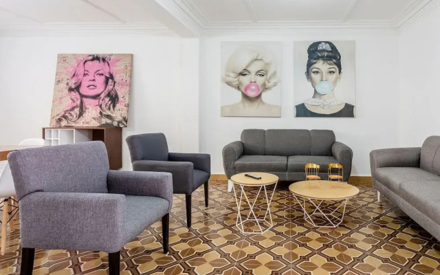 Stay Connected in Roma - 3br- Fast Wifi- Laundry